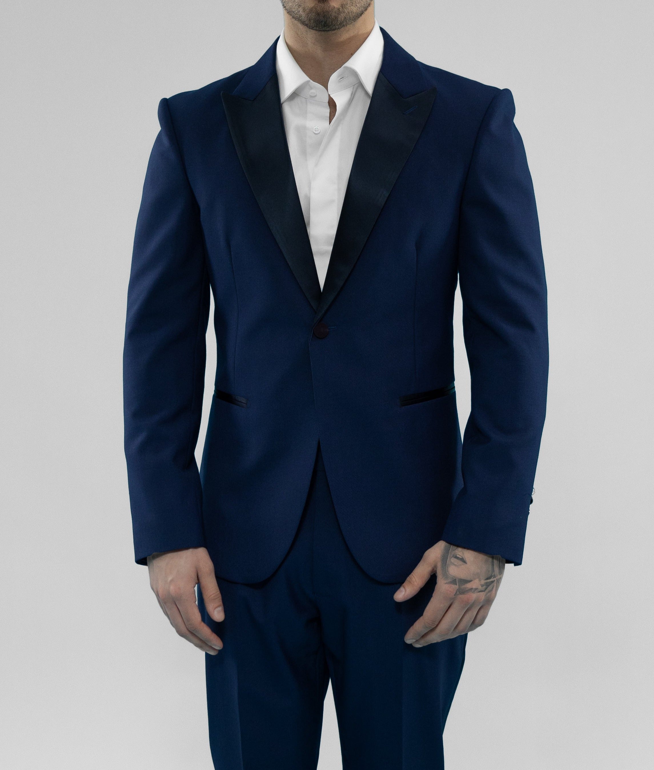 Armani 2024 blue tuxedo